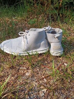 UGG Neumel Knit Light Grey Chukka Ankle Boots - Women's Size 10